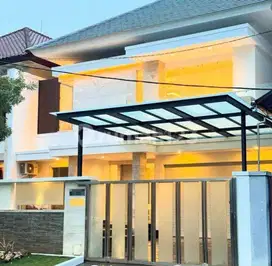 Jual Rumah Mewah di Perum Elit Dian Istana Surabaya Barat