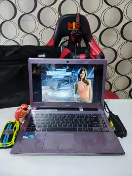 Acer Aspire V5 Ungu Unyu RAM 8GB SSD Siap Pakai