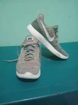Sepatu N1K3 Sport Women Second