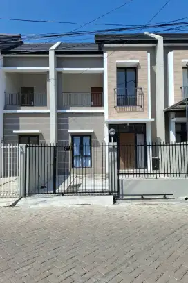 Disewakan/ dikontrakkan rumah di Alana Regency Tambak Oso