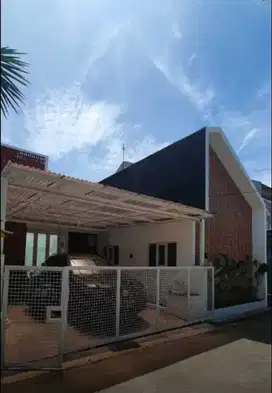 Rumah di Kiara Sari Buah Batu Bandung Kiaracondong Soekarno Hatta
