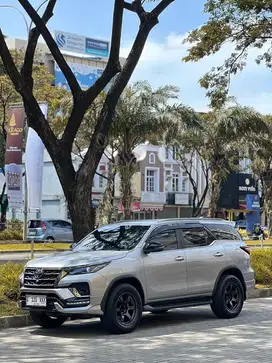 Fortuner GR 2.4 2021