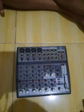 punya mixer merk behringer xenyx 1202 FX