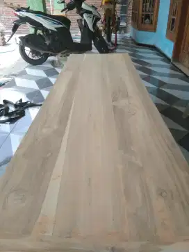 Papan mja full kayu Kati