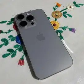 Iphone 15 pro ibox GARANSI ON mulus fullset BH92%