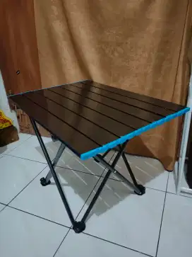 130rb BARU-Meja Camping Lipat Outdoor portable 56x41x41cm Bahan kuat