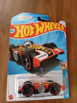 Hotwheels Racers Flippin Fast diecast car.