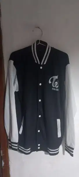 Varsity Custom Twice Signal