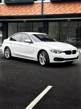 Cash low km BMW 320i F30 Sport Shadow 2019 B48 MSport 330i 328i G20