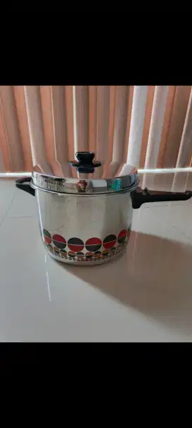 Panci FISSLER 8 Liter. Bahan stainless 304