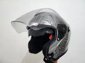 Helm NJS Kairoz Baru