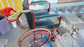 Kursi roda berjalan