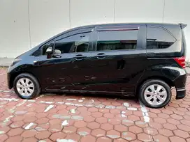 Honda Freed 2009 Bensin