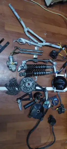Spare part  motor  honda gl pro