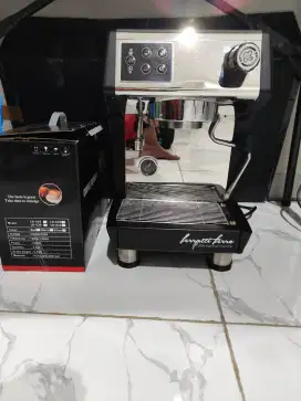 Mesin Kopi Ferratti Ferro dan grinder