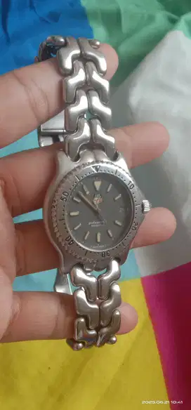TAG HEUER AUTOMATIC WATCH