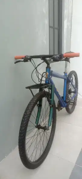Sepeda commuter alloy frame mtb 26 kalcer