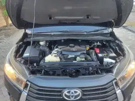 Innova Reborn G Diesel AT 2021
