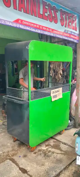 Gerobag Buat jualan. Makan. Multi guna