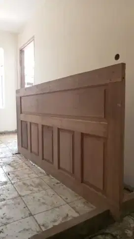 Pintu bakinya ready dari kayu bekas meranti oven berkualitas