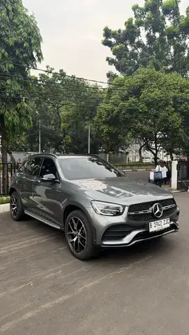 Mercedes-Benz GLC200 2023 Bensin