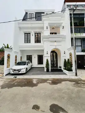 Rumah Cluster Classic Rooftop di Jagakarsa Jakarta Selatan