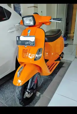 Jual vespa sprint v3 2012