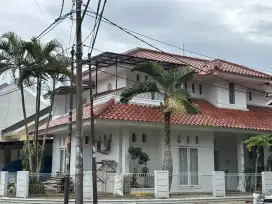 Dijual Rumah Hook Lokasi Strategis Di Nusaloka BSD