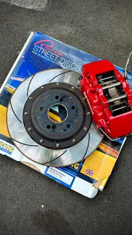 AP Racing Radical 6 Pot 355m 5x114