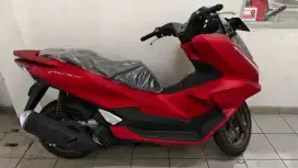 HONDA PCX 160 ABS MERAH