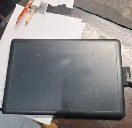 Wacom one ctl-472
