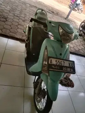Suzuki spin 2007