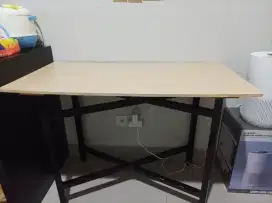Meja Kerja Lipat Plywood Motif Kayu