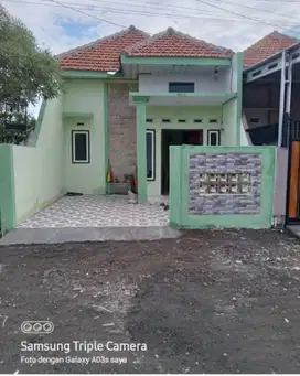 Rumah baru siap huni Geluran Sukolegok jalan 7 meter