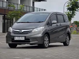 (DP 10JUTA) HONDA FREED PSD 1.5 AUTOMATIC GREY ABU ABU DP MURAH NEGO