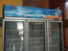 Showcase dan Freezer Gea
