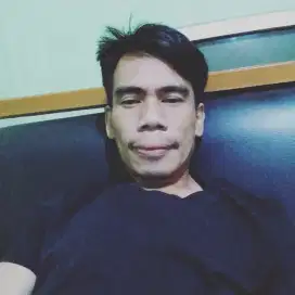 Mencari pekerjaan apa aja,