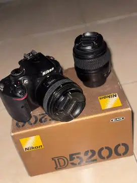 Nikon D5200 kit + 50 mm lens