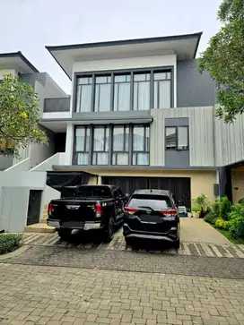 Dijual rumah mewah di Nava Park BSD super strategis, fasilitas terbaik