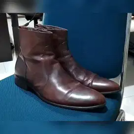 Size 43 sepatu boots everbest kulit original bisa untuk wisuda wedding