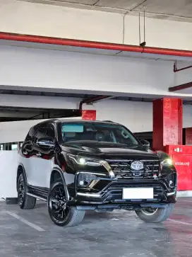 [Like New] Fortuner GR AT 2022