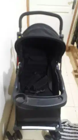Jual stroller babydoes bekas pakai