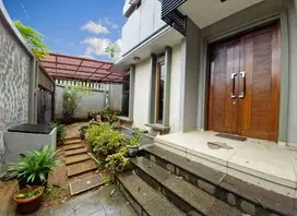 Disewakan Rumah Minimalis Modern Dekat Mrt I Cipete