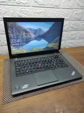 Lenovo Thinkpad T440 intel Core i5 (8/256gb) 14 inch TOUCHSCREEN