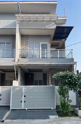 Rumah Bulevar Hijau Harapan Indah Dijual Murah