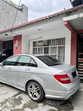 Mercedes-Benz C250 2012 Bensin