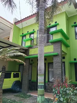 Rumah 2 Lantai Di Jl Lapangan Tembak, Ciracas, Jakarta Timur