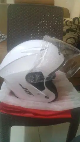 Helm MLA J5 baru