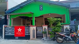 Rumah 1 ½ Lantai Di Harapan Indah Lama, Bekasi