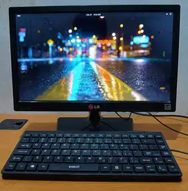 Monitor LG 16M35 16 inch 60Hz TN panel | Ultra compact display
